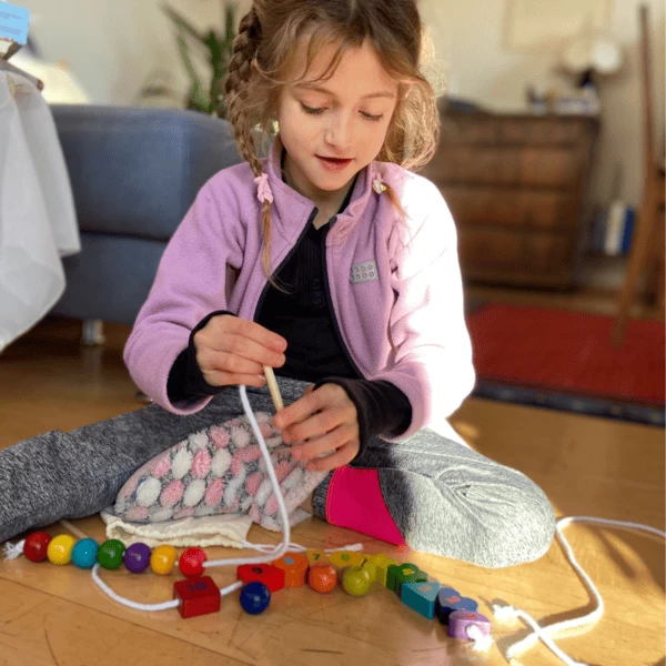 Schmetterline Houten rijgspel - Fädelino Schmetterline Houten Rijgspel - Fädelino -SpeelgoedKorting Winkel schmetterline houten rijgspel faedelino a371201 4