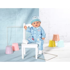 Zapf Creation BABY Born® Deluxe Jeans Overall 43cm 2 Zapf Creation BABY Born® Deluxe Jeans Overall 43cm -SpeelgoedKorting Winkel zapf creation baby born deluxe jeans overall 43cm a335584 2